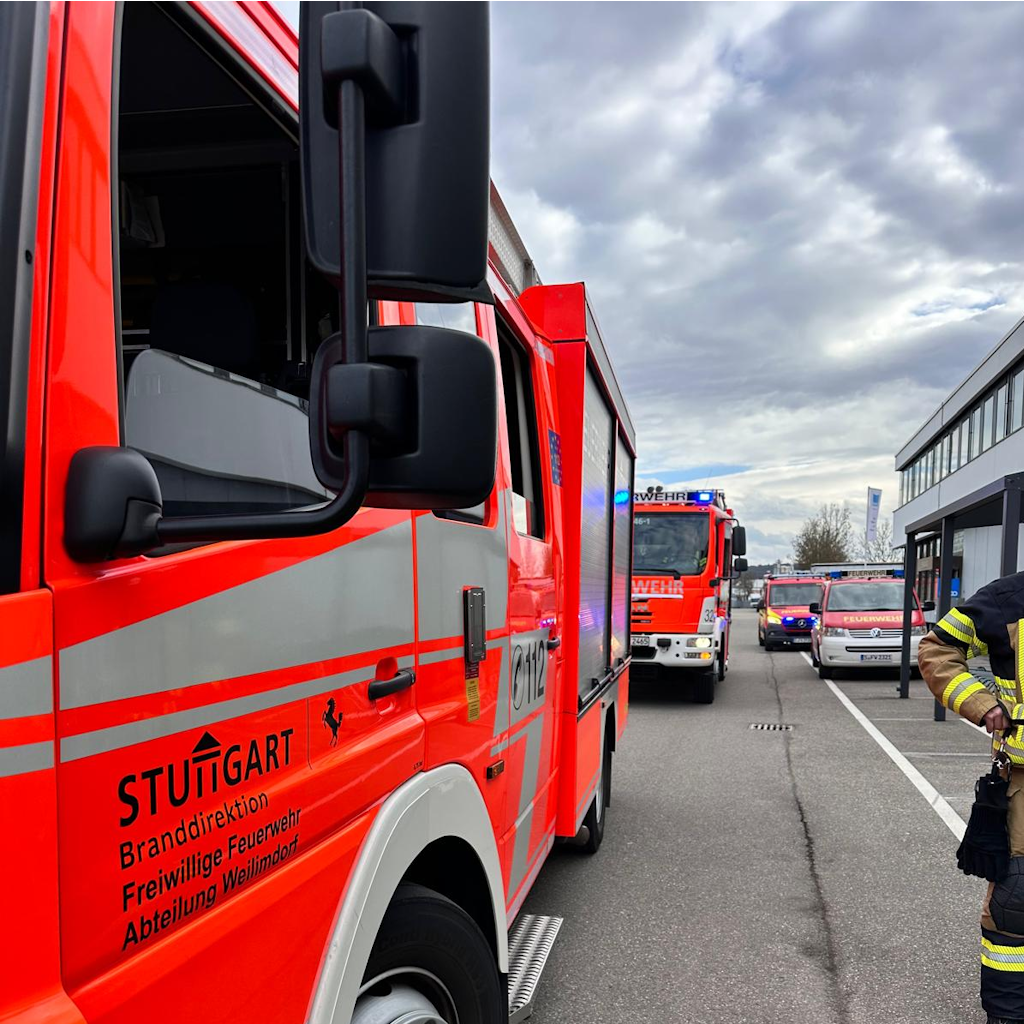 Einsatzfoto Am Samstag wurde die Feuerwehr durch eine automatische Brandmeldeanlage alarmiert ...